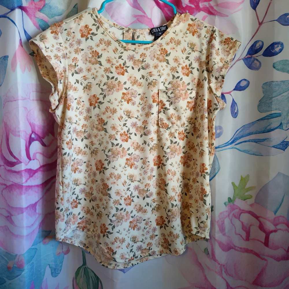 Floral Flutter-Sleeve Blouse